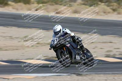 media/Nov-16-2025-Race Pace (Sun) [[8c5fa54630]]/Non Verified Riders (1st 20 Minutes)/2-Turn 10 (1010am)/